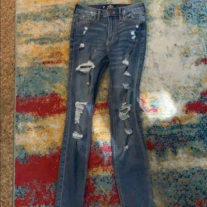 00 hollister jeans